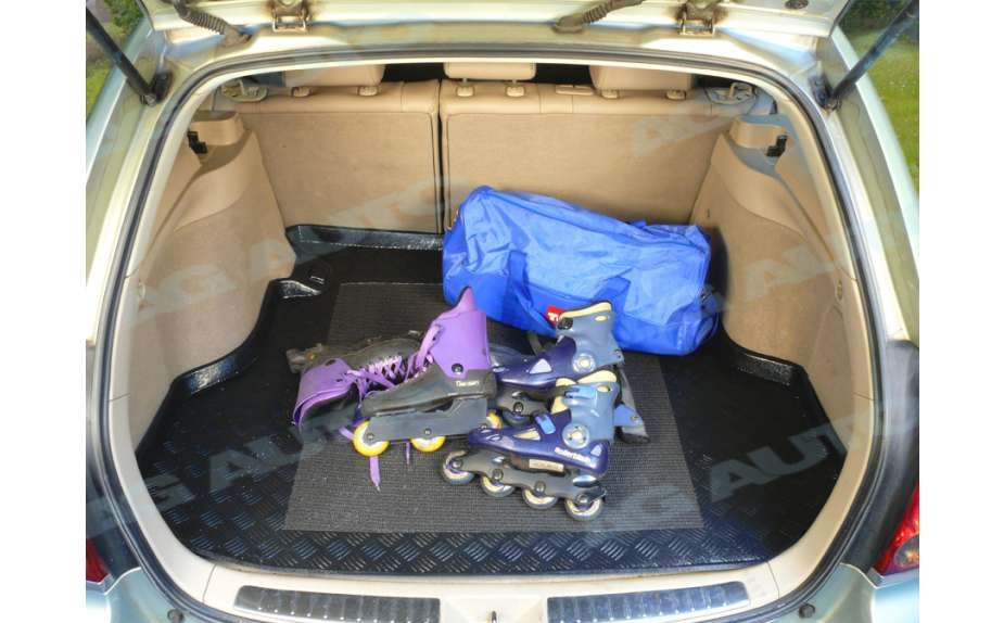 Plastová vana do kufru VW Polo Limousine, 08/2001->, 2 sedadlový