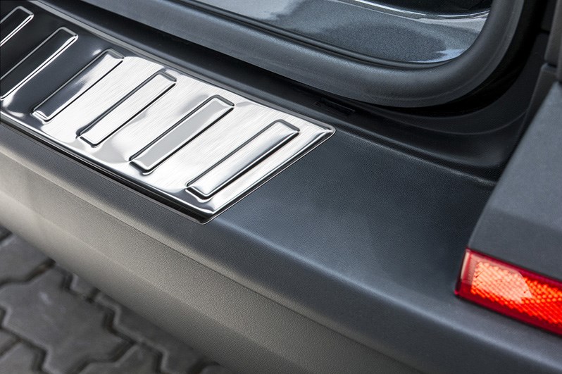 Nerezový kryt hrany nárazníku/kufru, VW TRANSPORTER T6, 2015->