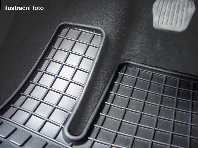 Autokoberce gumové Rigum Subaru Forester 2013-