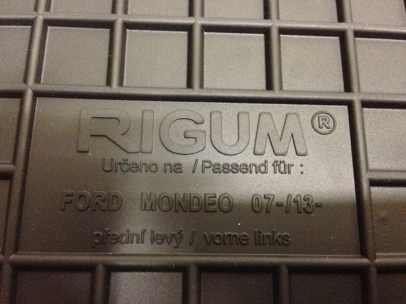 Autokoberce gumové Rigum Ford Mondeo 2013- (facelift)