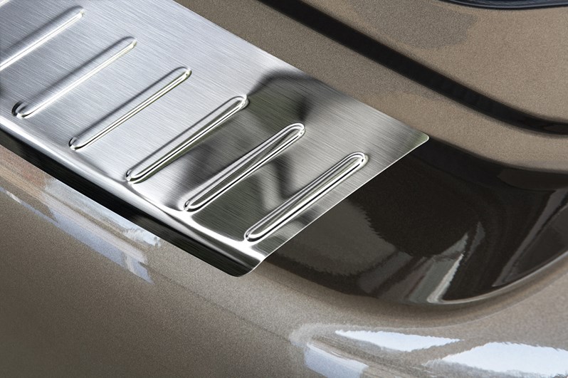 Nerezový kryt hrany nárazníku/kufru, Nissan Pulsar, 2014->
