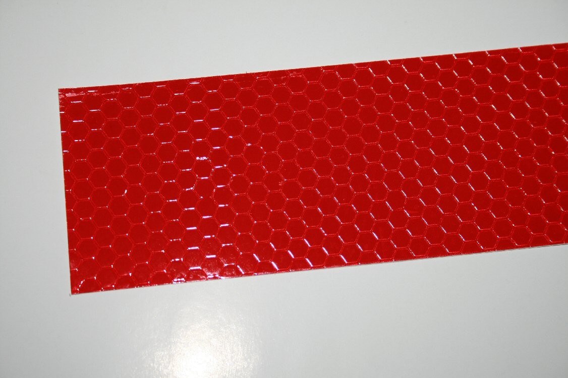 Červená odrazka na auto samolepící ultraslim 3D fólie 5cm x 45cm