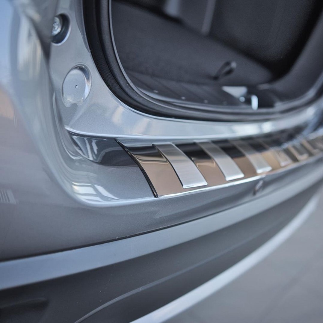 Nerezový kryt hrany nárazníku, Mitsubishi Outlander III, 2016-, SUV, po faceliftu