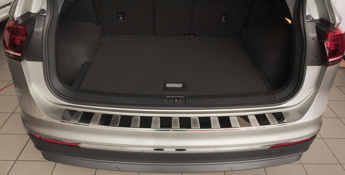 Nerezový kryt hrany nárazníku, VW Tiguan II, 2016-, 4x4