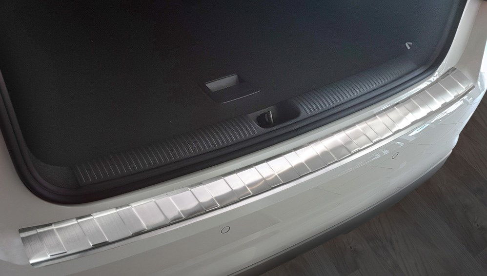 Nerezový kryt hrany nárazníku/kufru, Audi Q2, 2016->