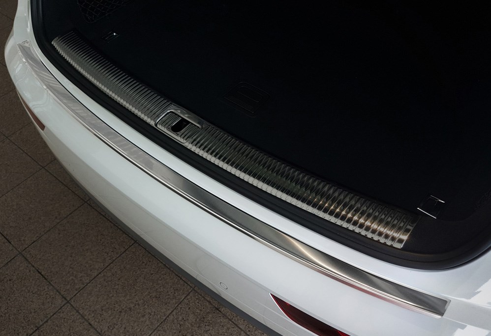 Nerezový kryt hrany nárazníku/kufru, Audi Q5 II, 2017->