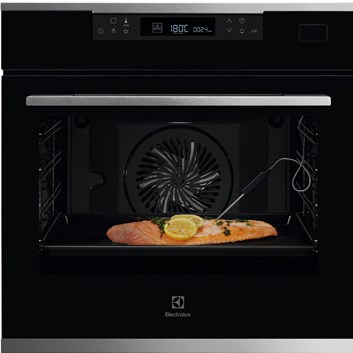 Electrolux 800 SteamBoost KOBCS31X